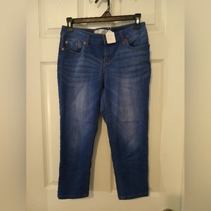 No Boundaries girls stretch pant/capri